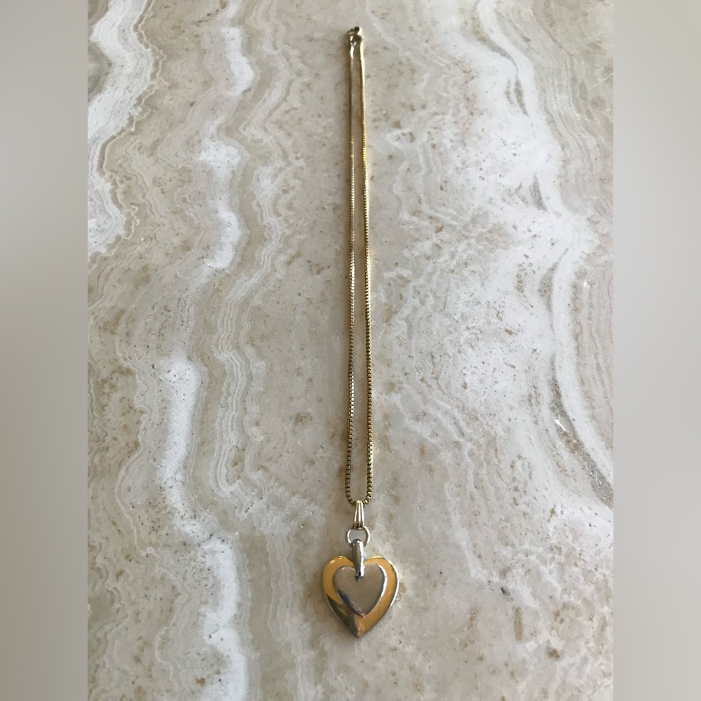 VINTAGE SILVER AND GOLD TONE HEART NECKLACE